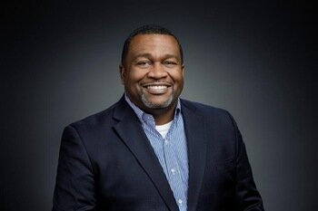 Larry Spicer Joins Jewelers Mutual Leadership Team Larry Spicer Joins Jewelers Mutual Leadership Team